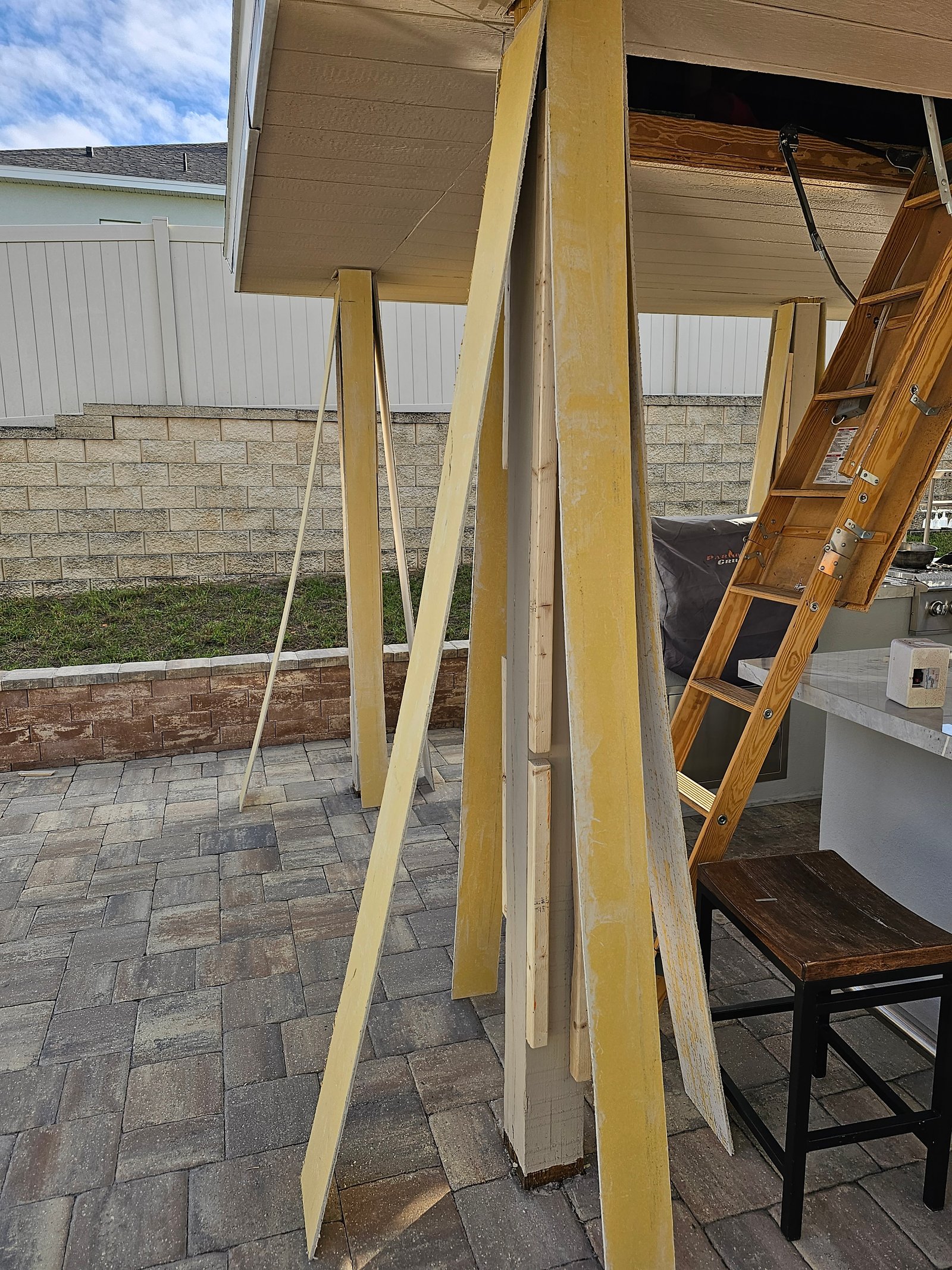 Outdoor structure framing